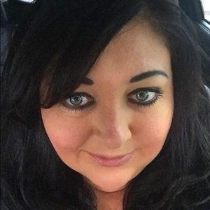 Meet your Posher, Tonya